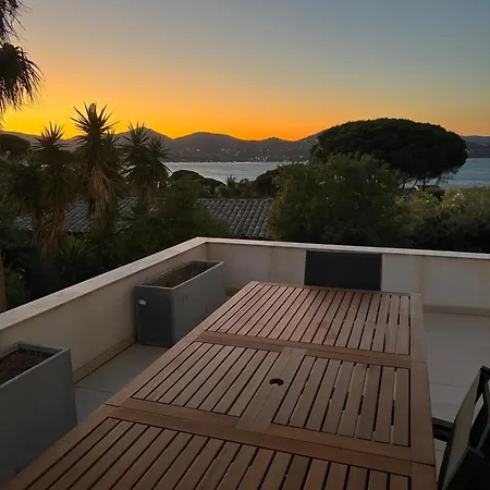Joia 2 Vue 7 Villa Saint-Tropez